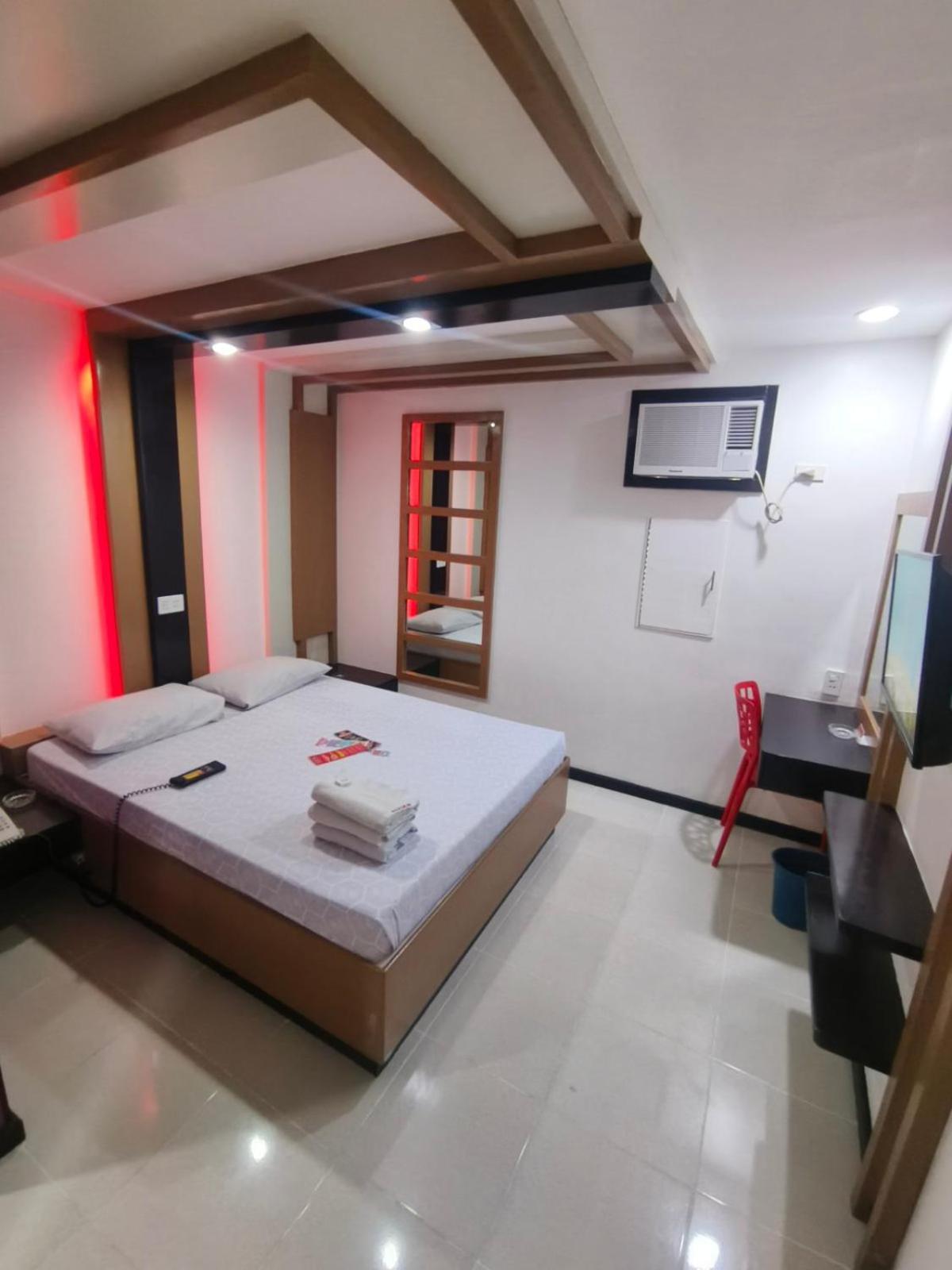 Hotel Sogo Naga Exterior photo